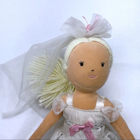 PLAY WONDER Bride 18” Plush Play Doll Wedding Dress - Picture 2 of 10